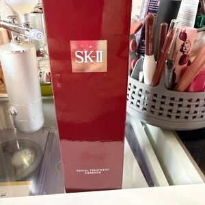 NIB Large Sealed 230 ml SK-II Facial Treatment Essence